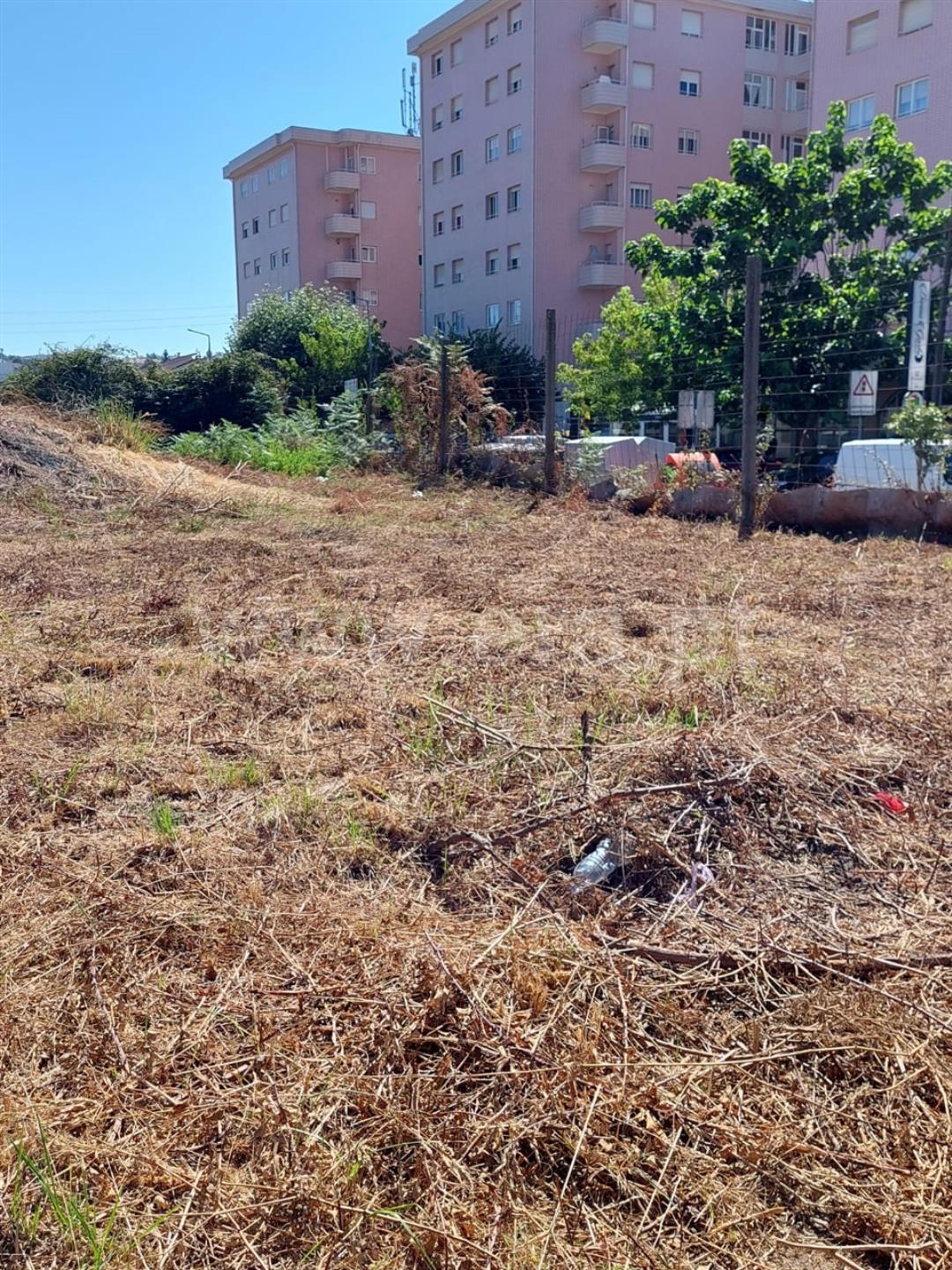 Land for sale in Gondomar, Portugal — €72,500