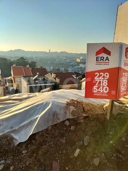 Terreno / Gondomar, Rio Tinto - Carvalheiras