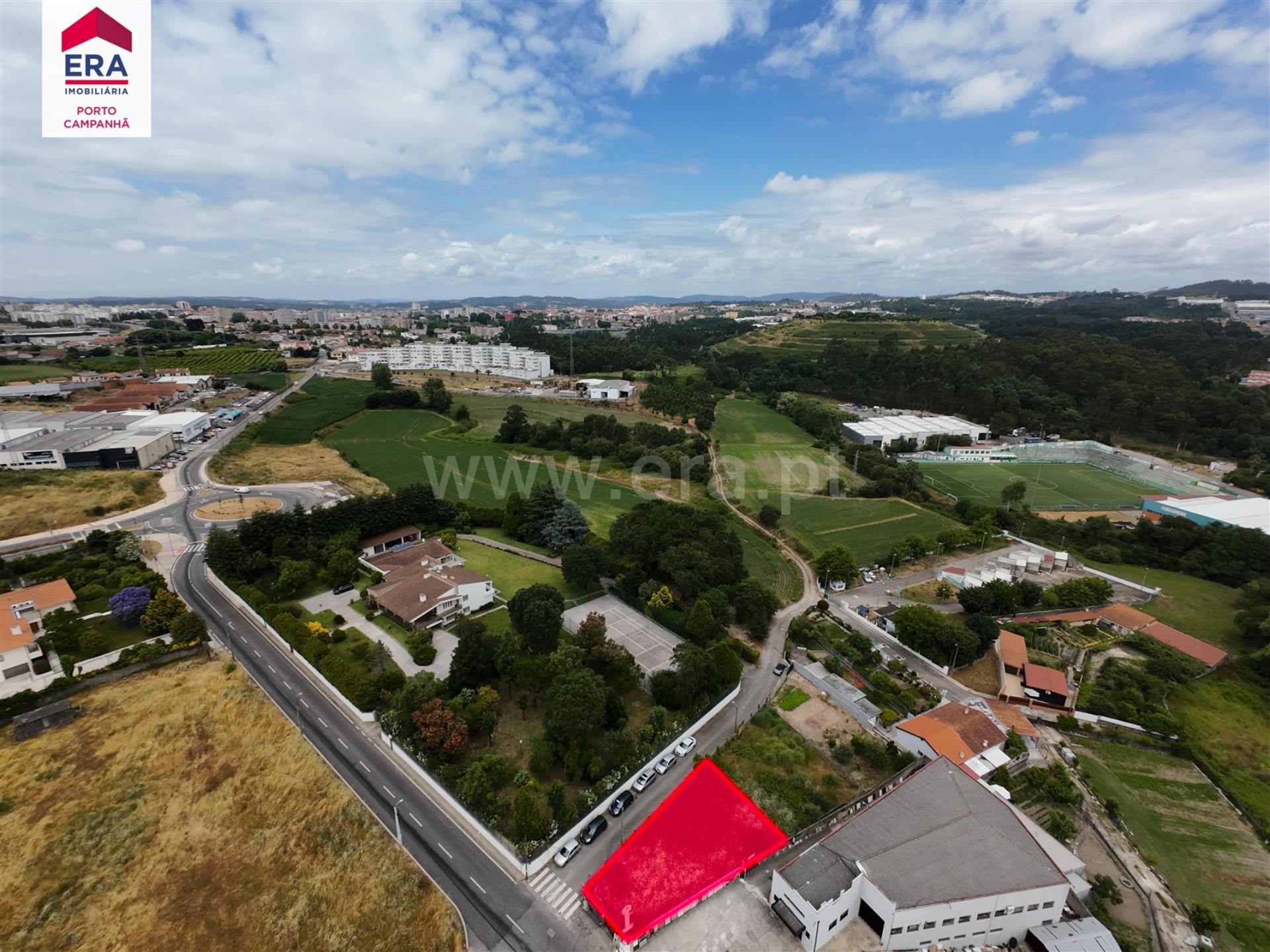 Land for sale in Gondomar, Portugal — €89,000