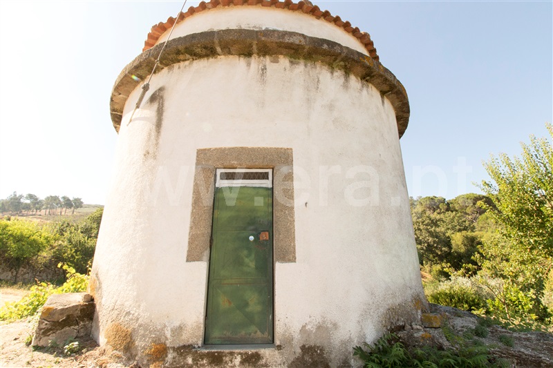 Terreno  Gouveia, Melo e Nabais - 1264131 - 3