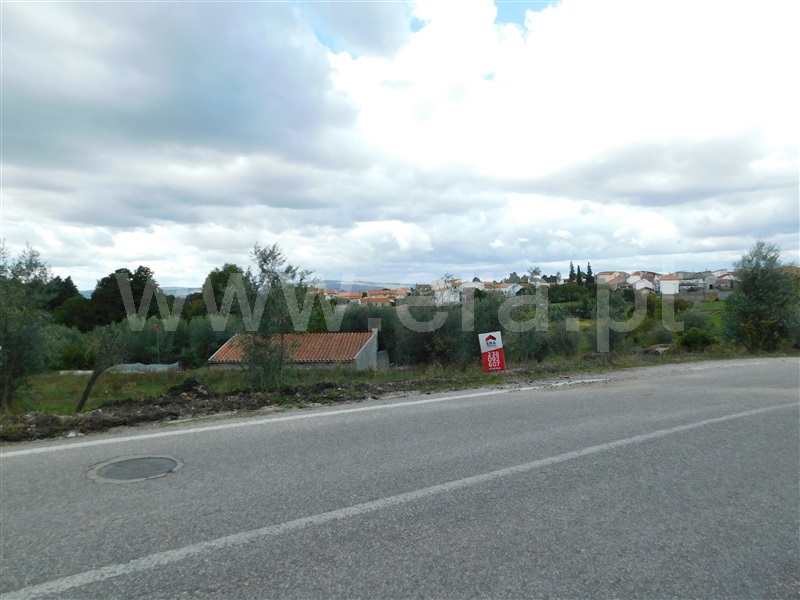 Terreno  Gouveia, Moimenta da Serra e Vinhó - 1277842 - 2