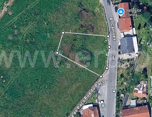 Terreno / Guimarães, Brito