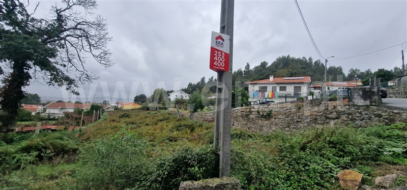 Terreno / Guimarães, Conde e Gandarela