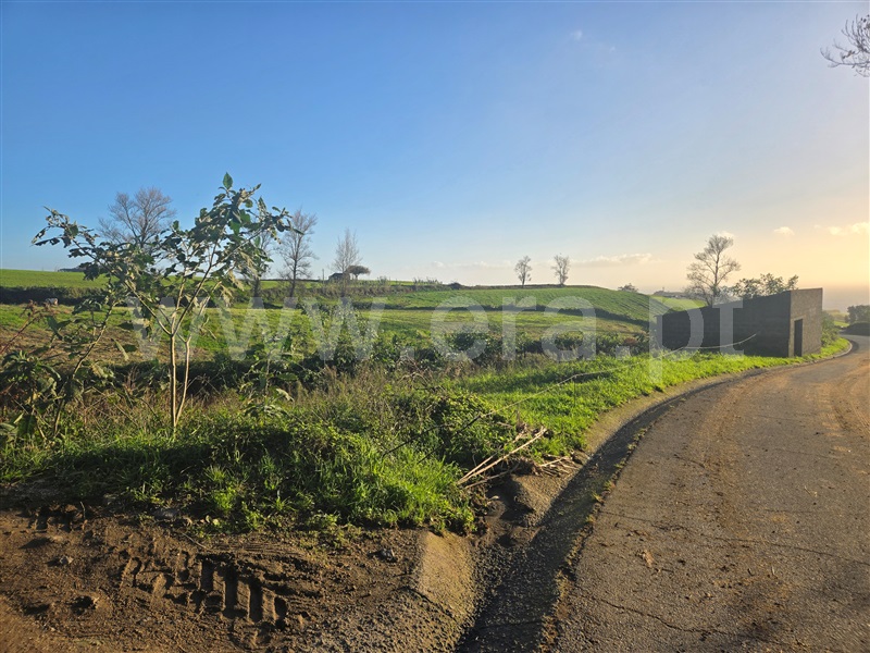 Terreno / Lagoa (São Miguel), Lagoa (Santa Cruz)
