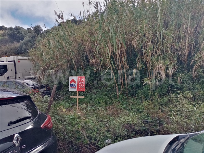 Terreno / Loures, Camarate, Unhos e Apelação