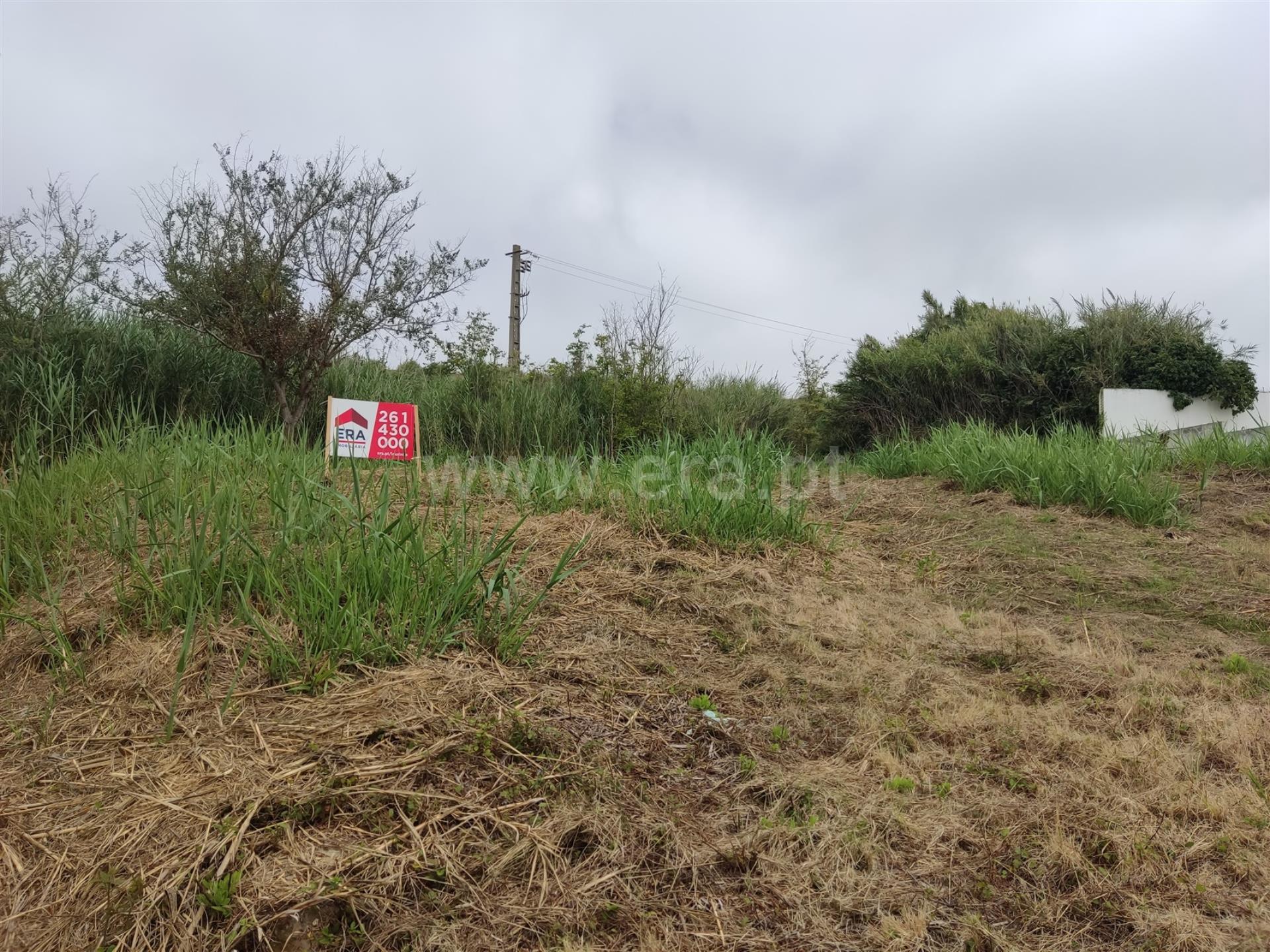 Land for sale in Lourinhã, Portugal — €132,500