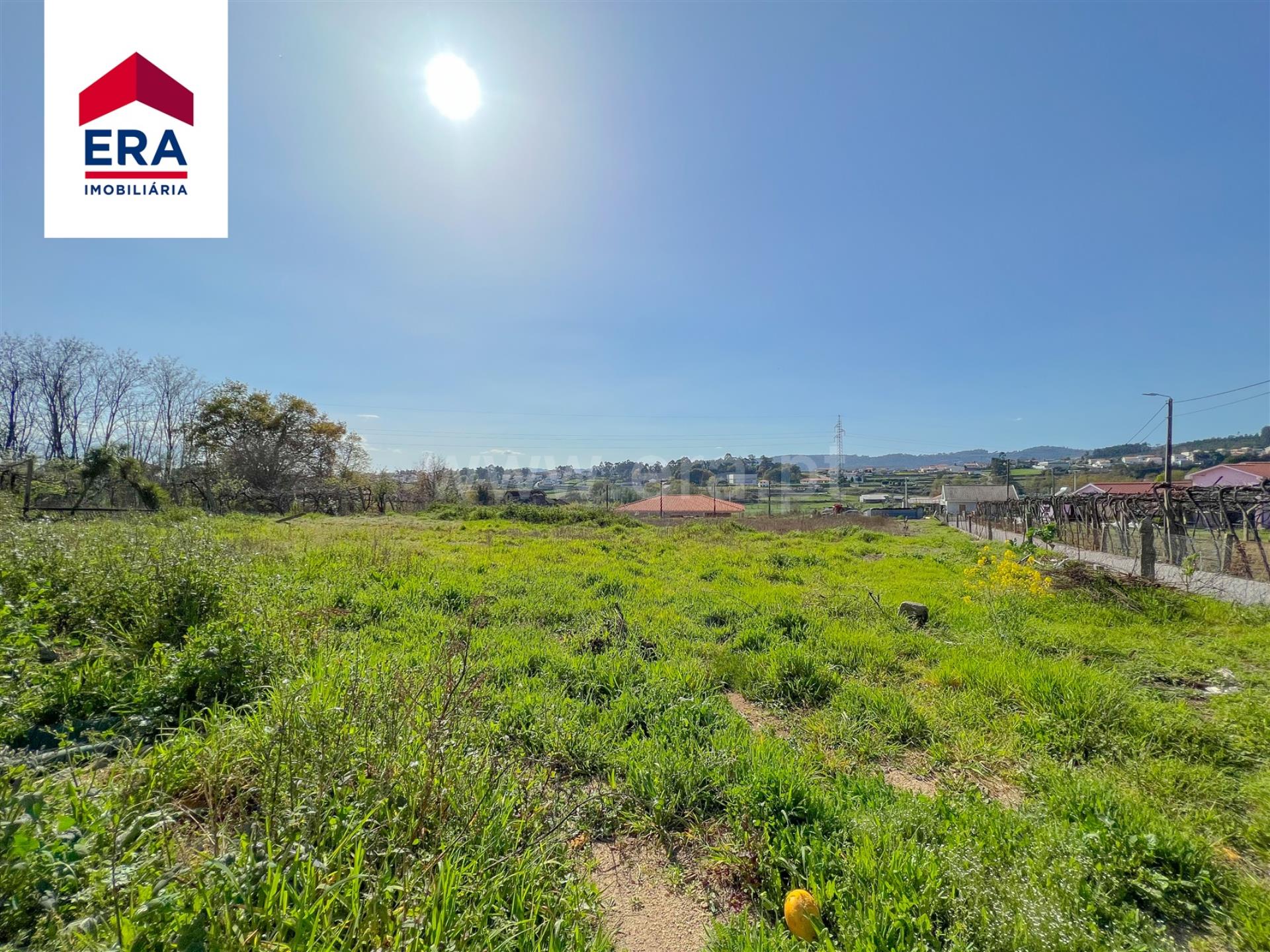 Land for sale in Lousada, Portugal — €72,000