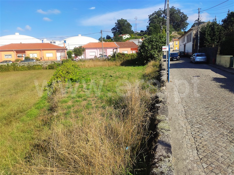 Terreno / Maia, Águas Santas
