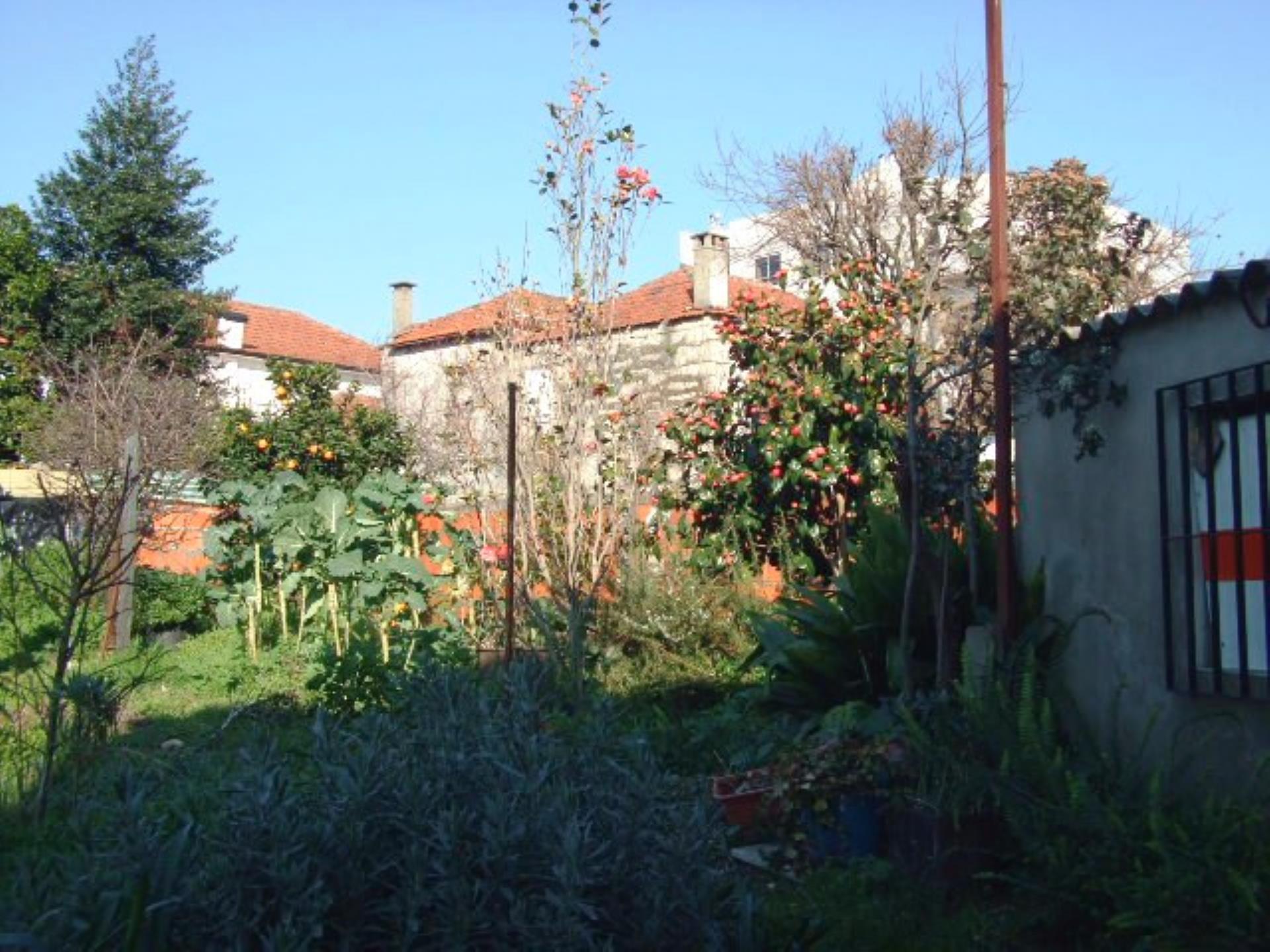 Land for sale in Maia, Portugal — €212,000