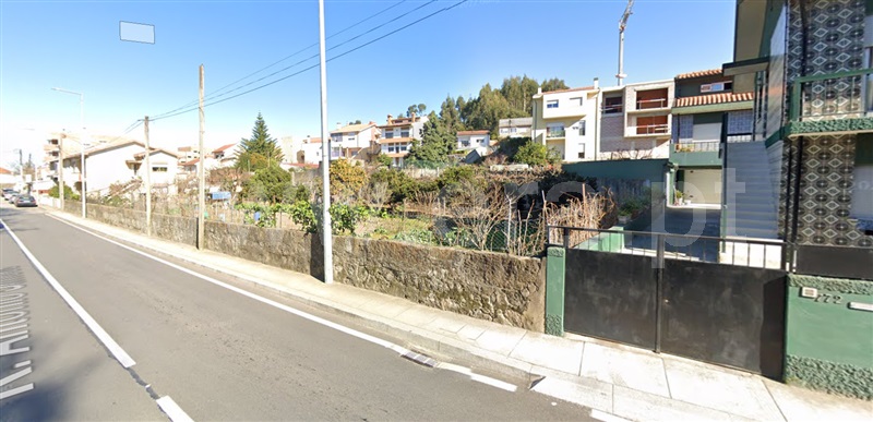 Terreno / Maia, Pedrouços