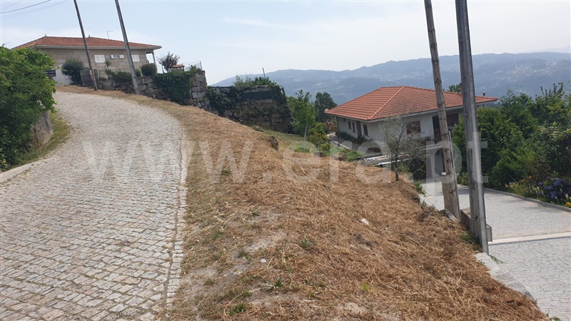 Terreno / Marco de Canaveses, Penhalonga e Paços de Gaiolo