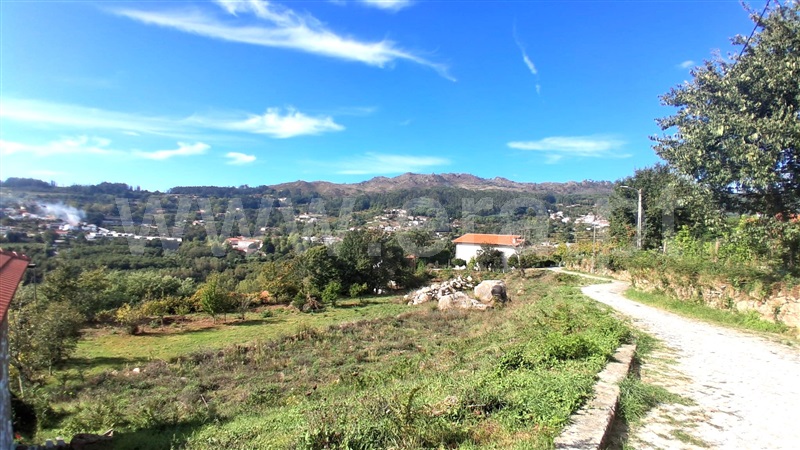 Terreno / Marco de Canaveses, Sande e São Lourenço