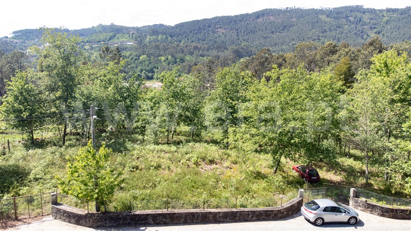 Terreno Misto  Amares, Caldelas, Sequeiros e Paranhos - 1240073 - 7