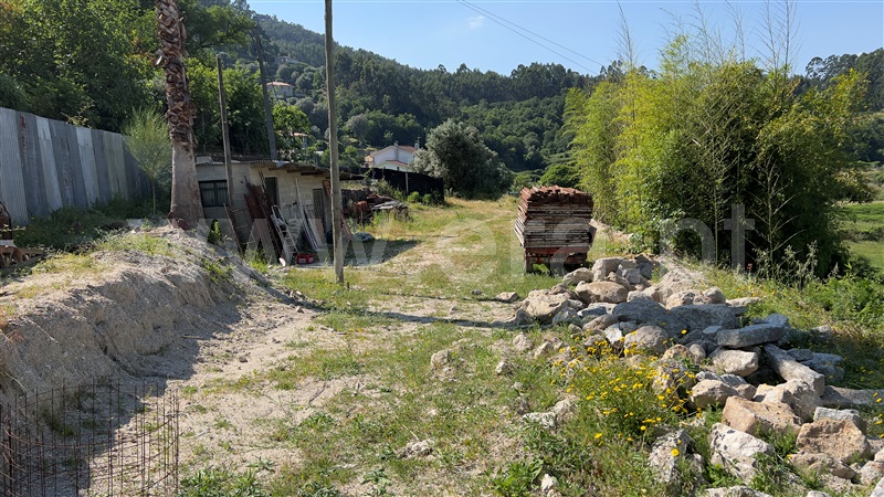 Terreno Misto  com Urbano Arcos de Valdevez, Arcos de Valdevez (Salvador), Vila Fonche e Parada - 1330839 - 1