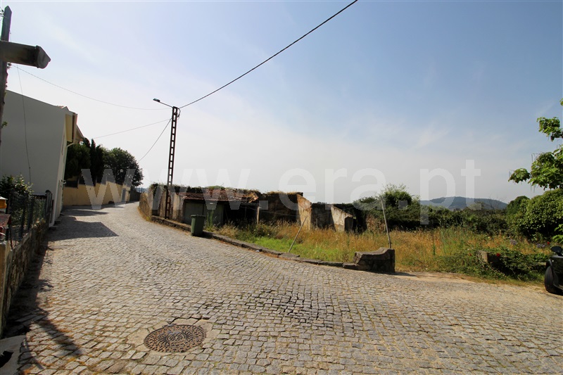 Terreno Misto / Barcelos, Barcelos, Vila Boa e Vila Frescainha (São Martinho e São Pedro)