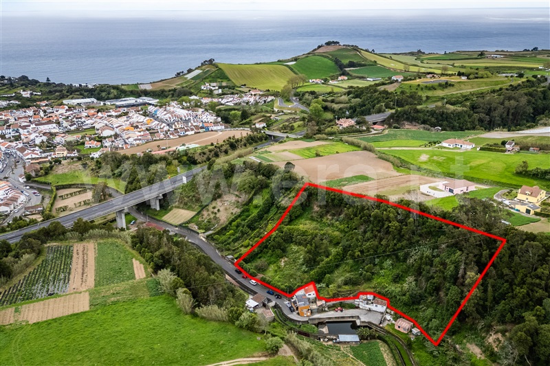 Terreno Misto / Lagoa (São Miguel), Água de Pau