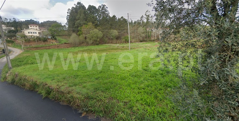 Terreno Misto / Oliveira de Azeméis, Ossela
