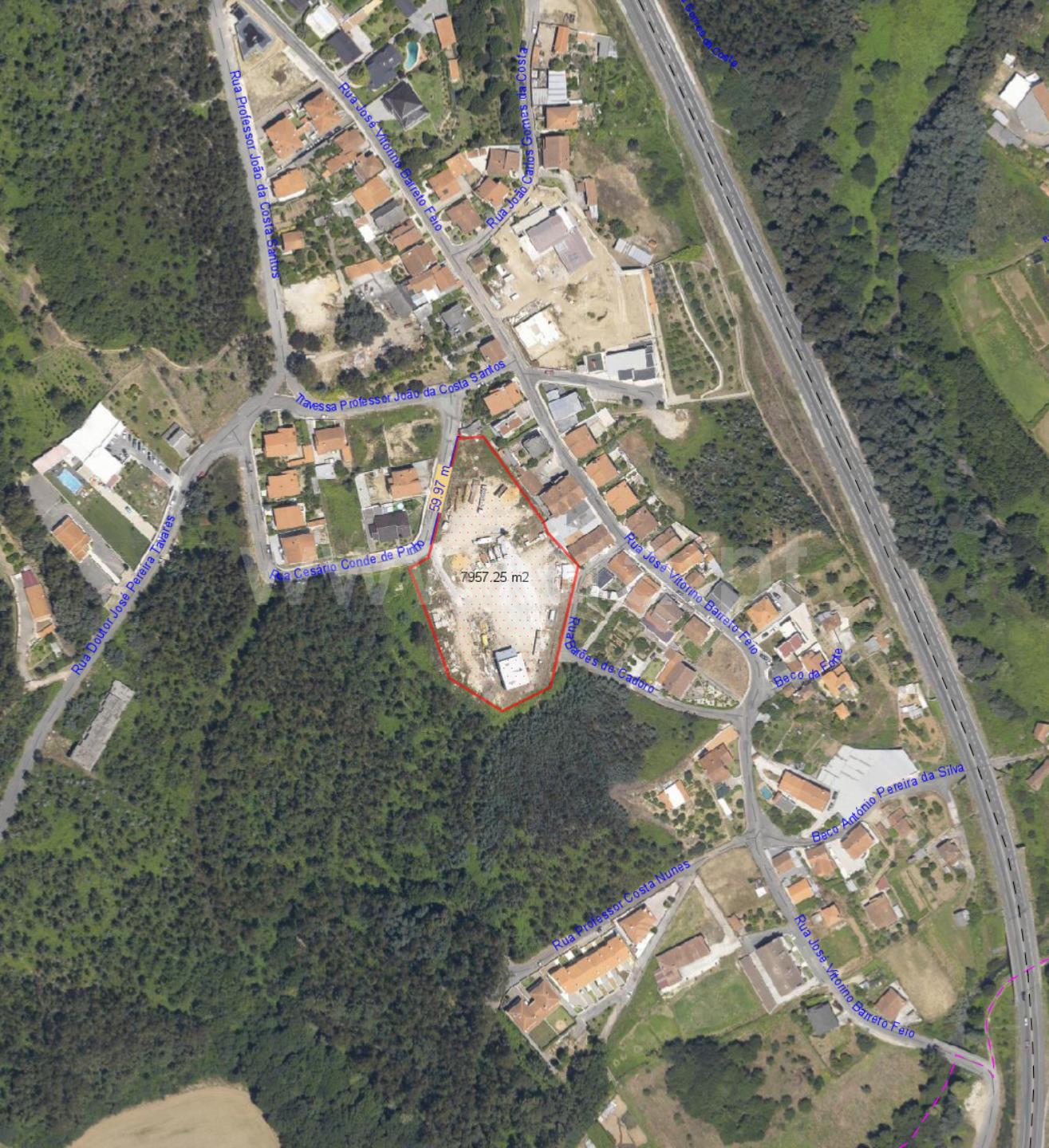 Land for sale in Oliveira de Azeméis, Portugal — €150,000