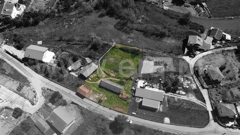 Terreno / Oliveira de Azeméis, Ossela