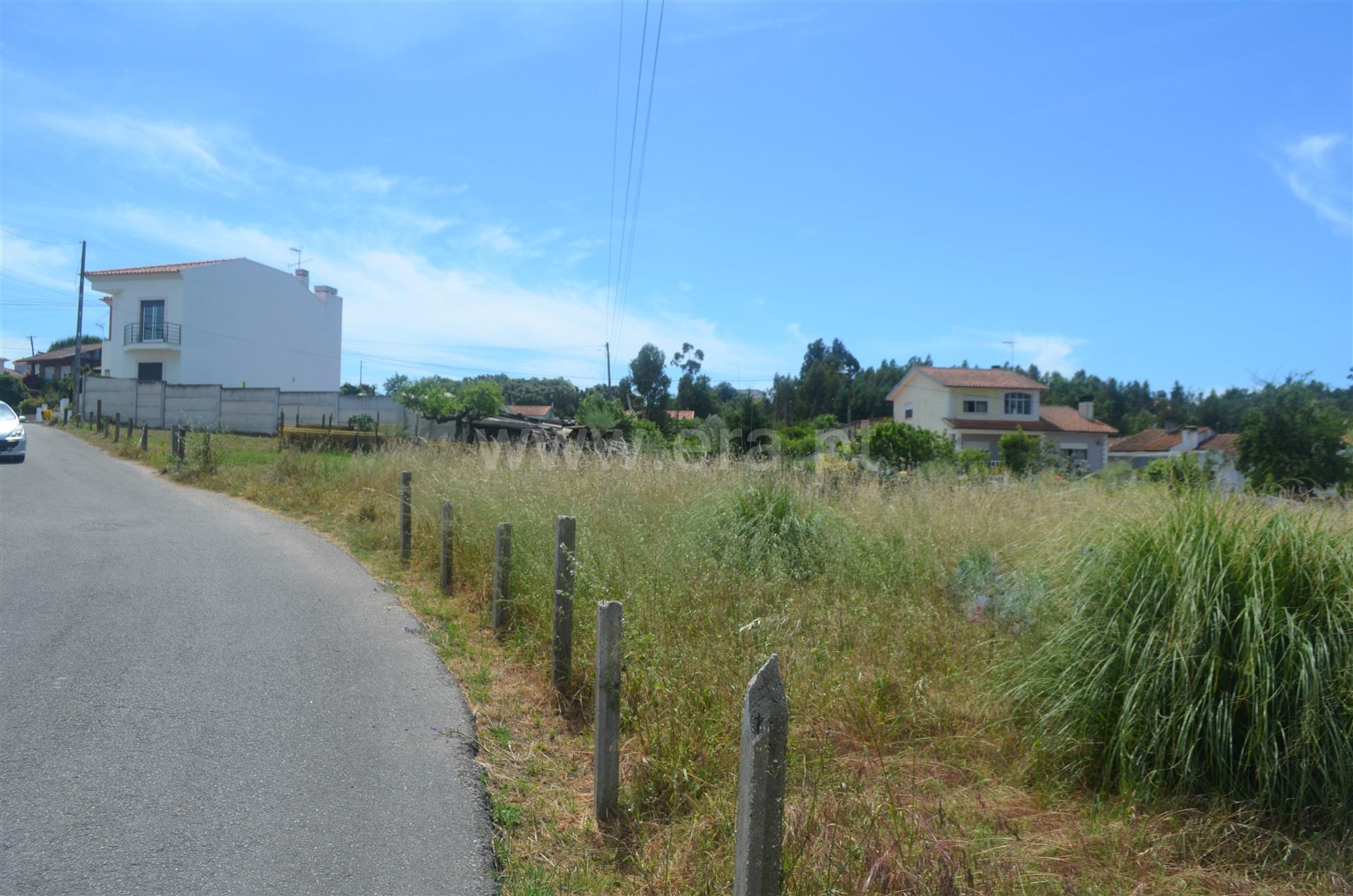 Land for sale in Oliveira do Bairro, Portugal — €54,500