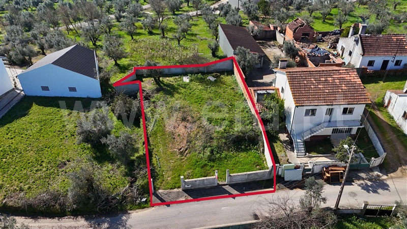 Terreno / Ourém, Rio de Couros e Casal dos Bernardos