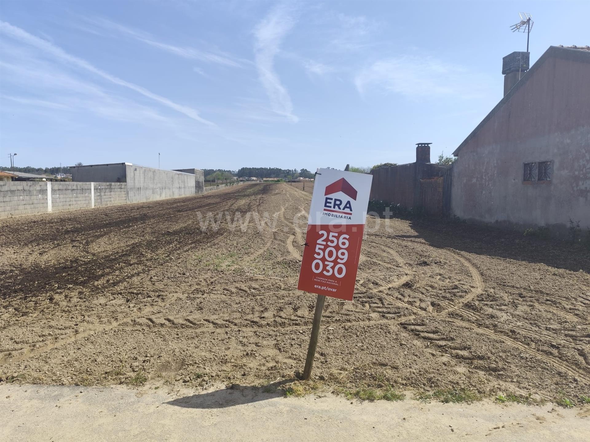 Land for sale in Ovar, Portugal — €67,380