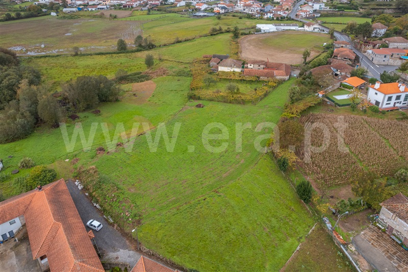 Terreno / Paços de Ferreira, Carvalhosa
