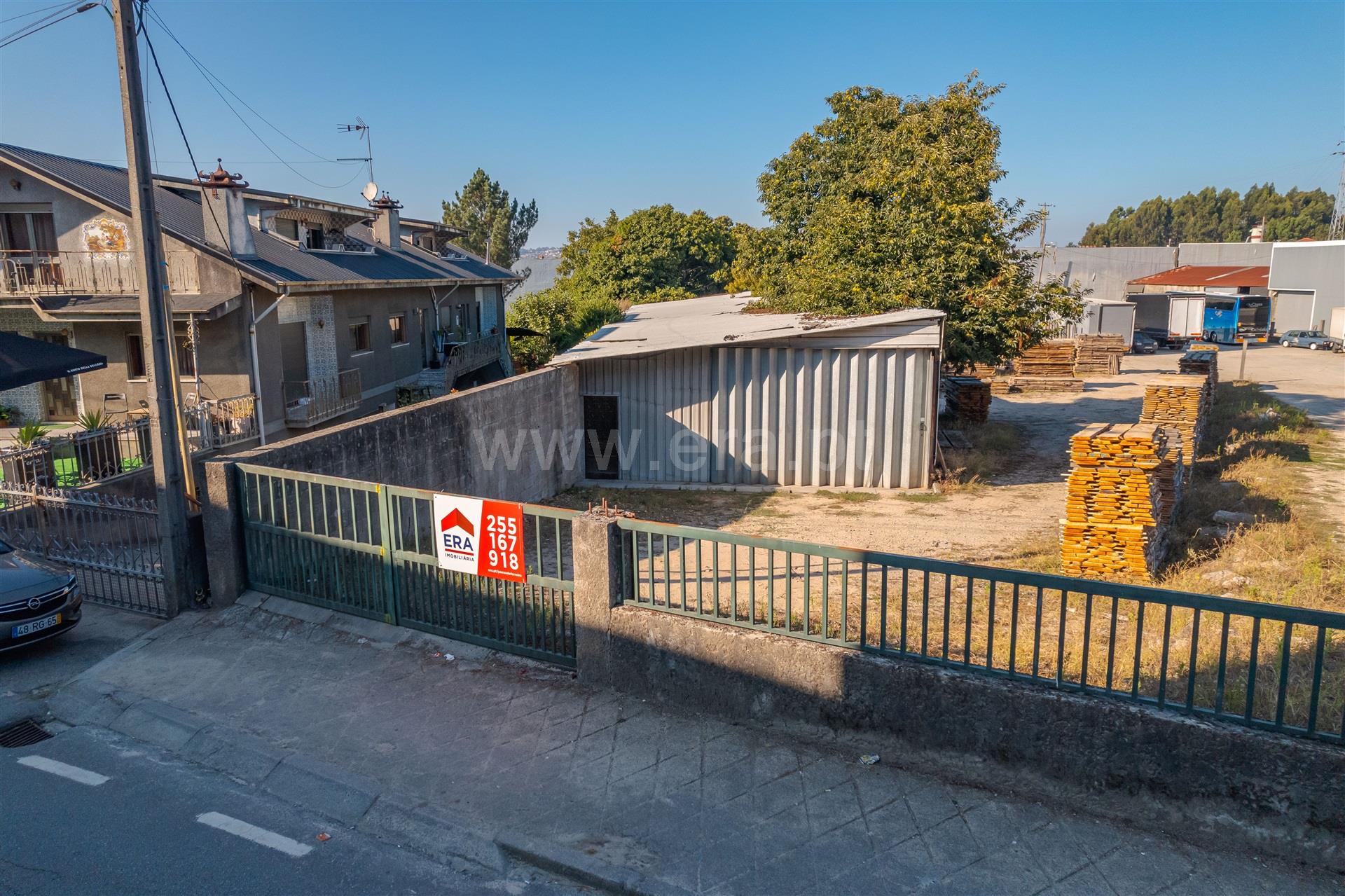 Land for sale in Paços de Ferreira, Portugal — €165,000