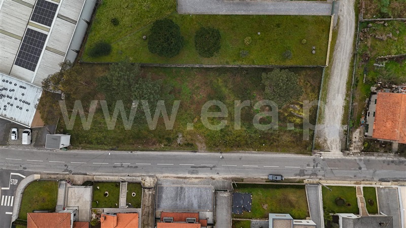 Terreno / Paços de Ferreira, Eiriz