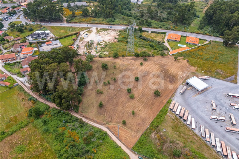 Terreno / Paços de Ferreira, Ferreira