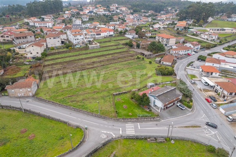 Terreno / Paços de Ferreira, Sanfins Lamoso Codessos