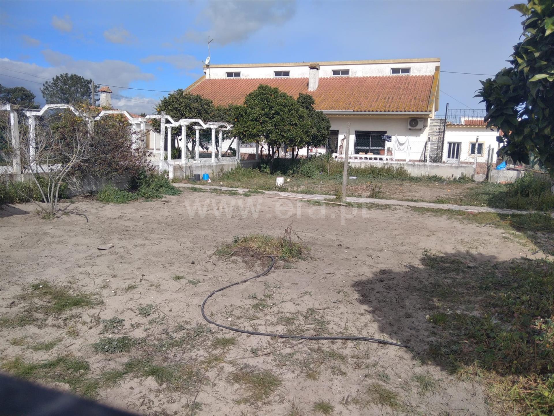 Land for sale in Palmela, Portugal — €280,000