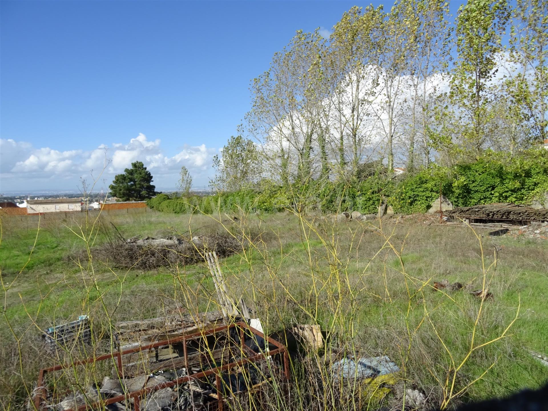 Land for sale in Palmela, Portugal — €273,000