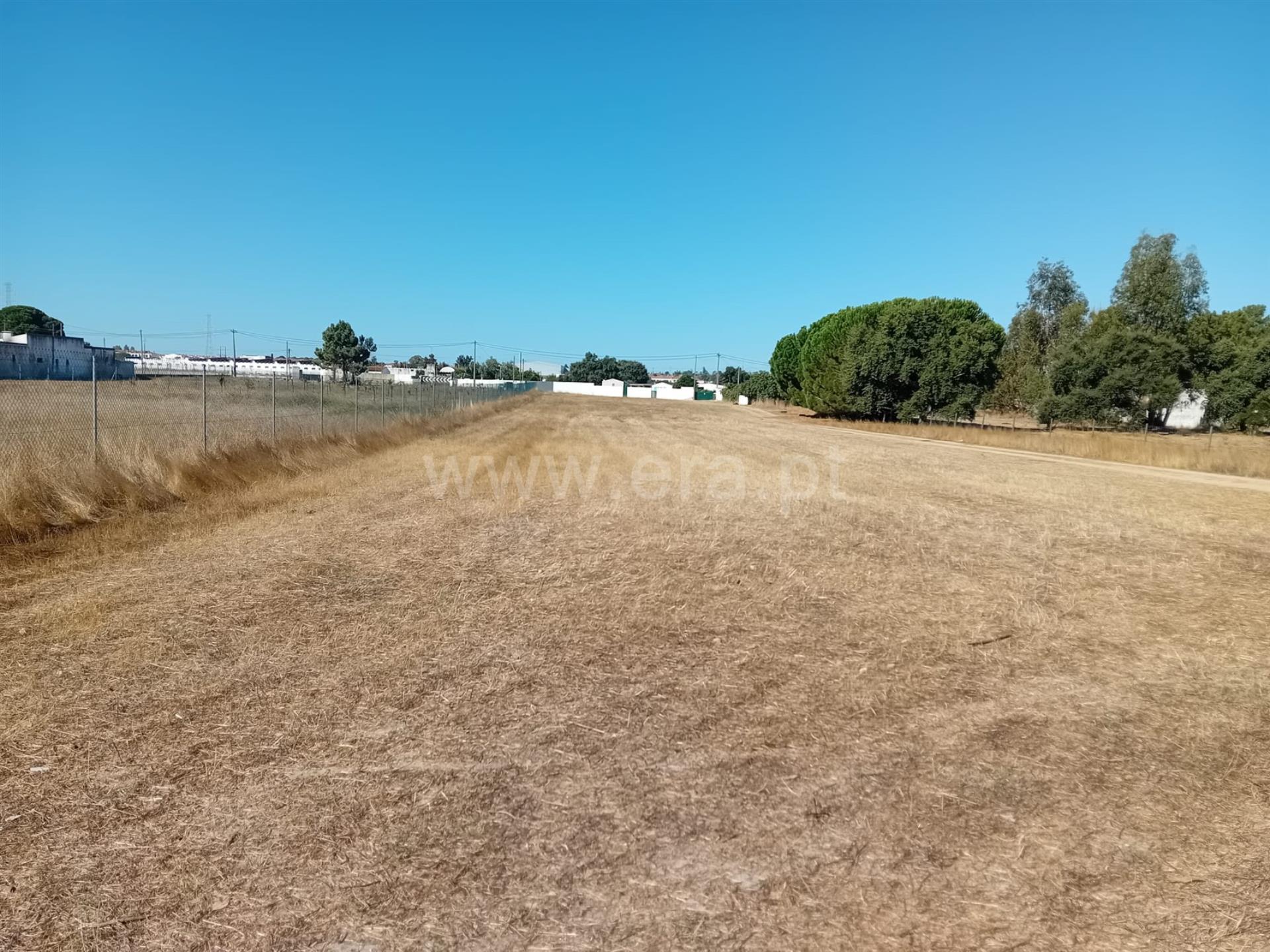 Land for sale in Palmela, Portugal — €220,000