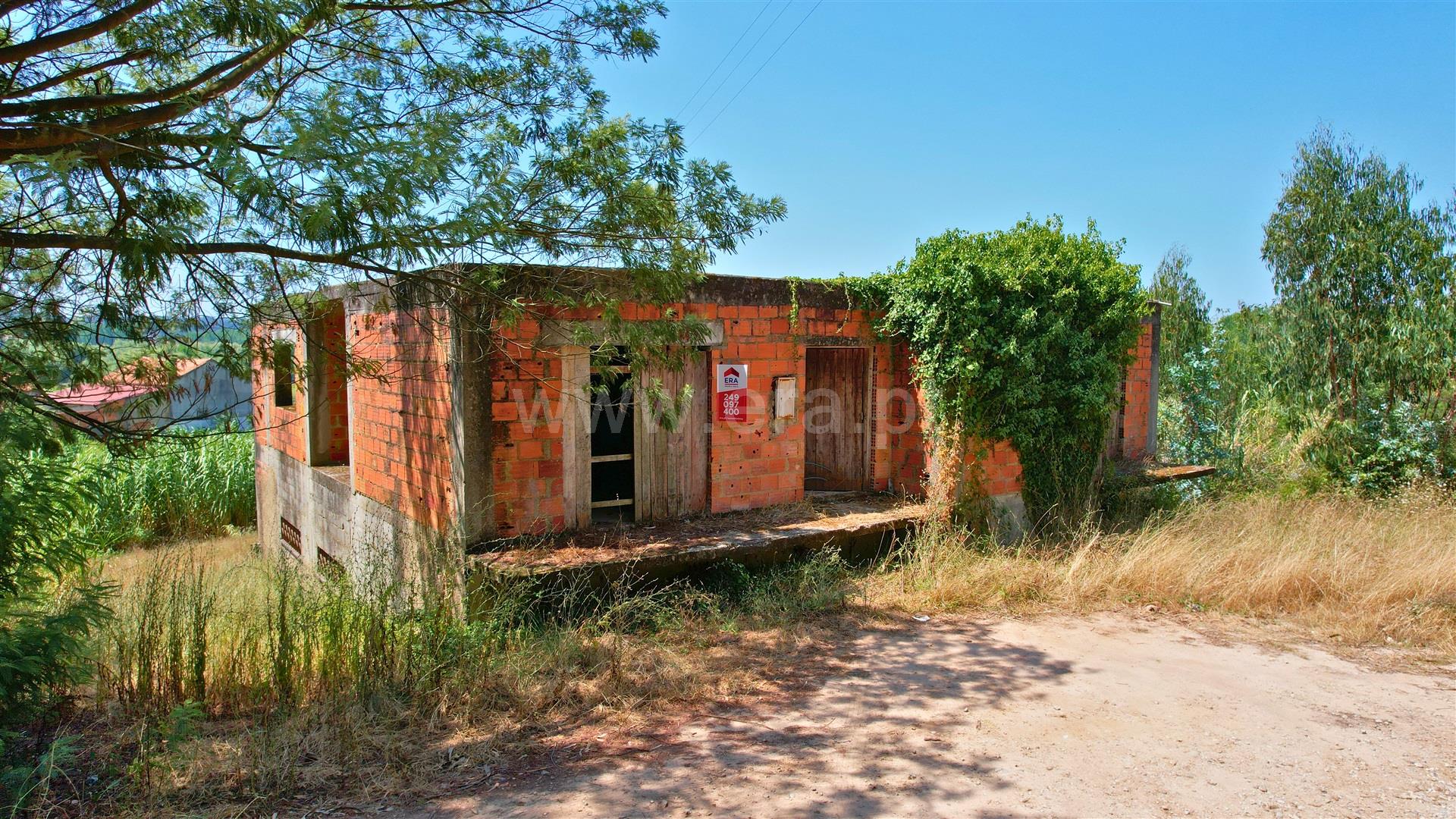 Land for sale in Águeda, Portugal — €70,000