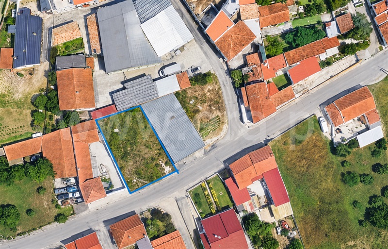 Terreno para Construção / Alcobaça, Alcobaça e Vestiaria