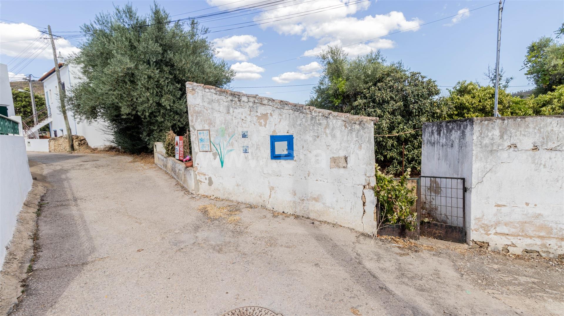 Land for sale in Alcoutim, Portugal — €190,000