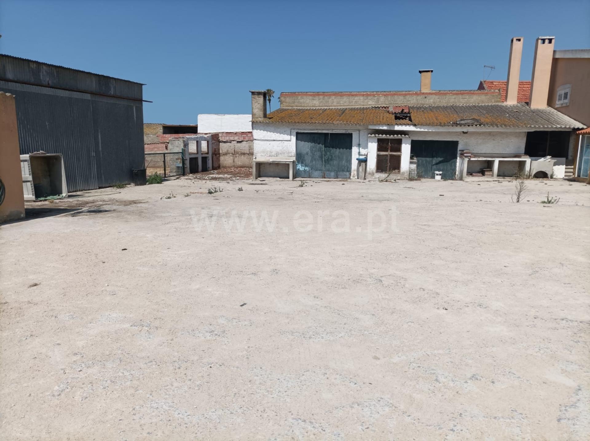 Land for sale in Almada, Portugal — €850,000