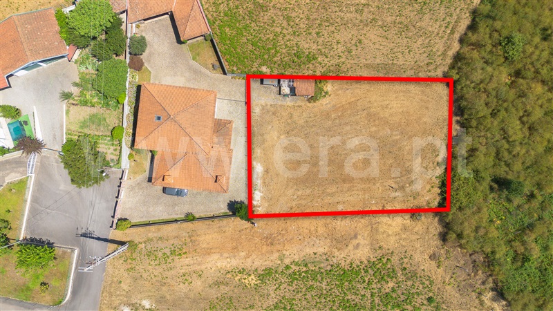 Terreno para Construção / Amarante, Figueiró (Santiago e Santa Cristina)