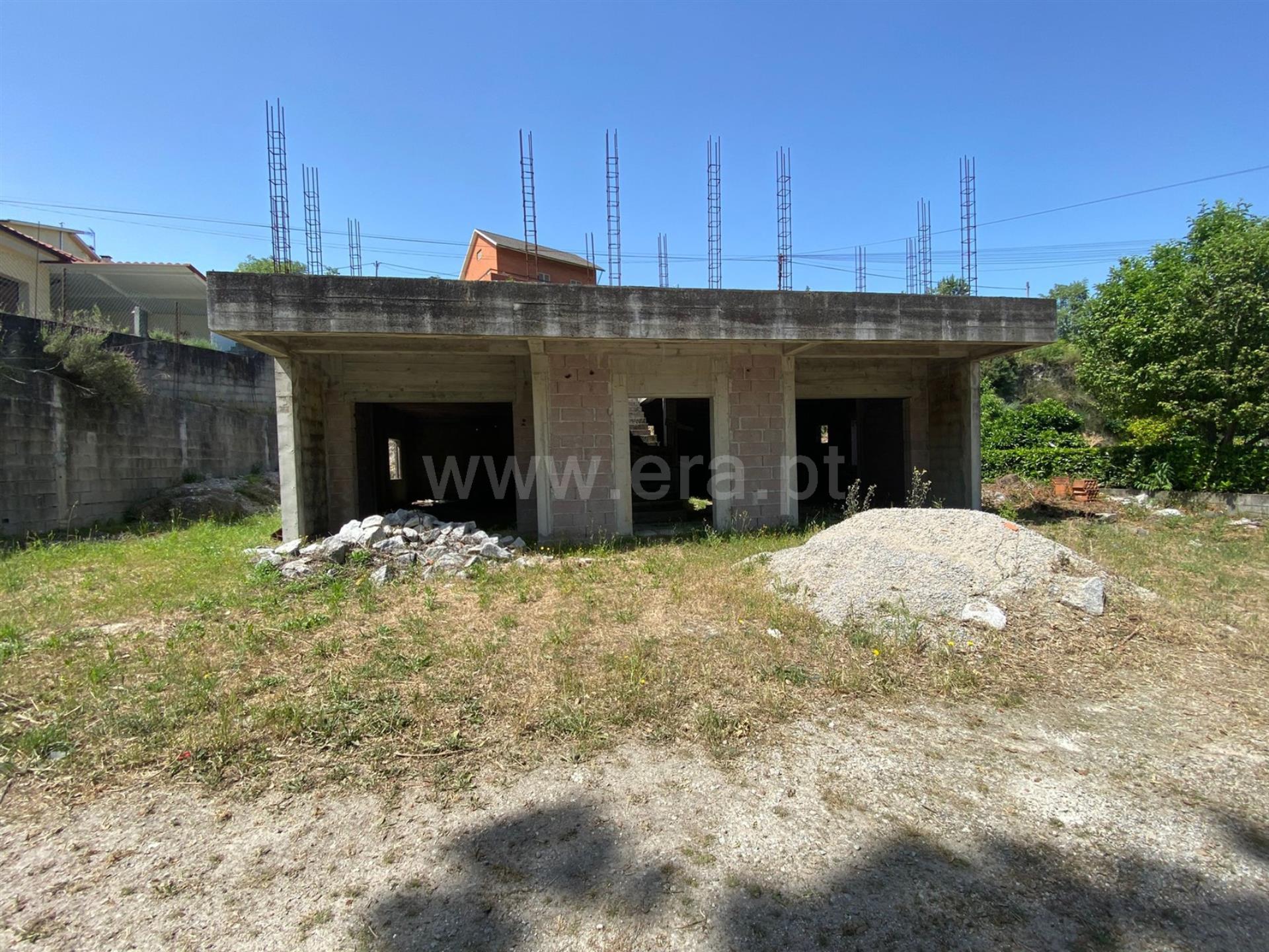 Land for sale in Amarante, Portugal — €85,000
