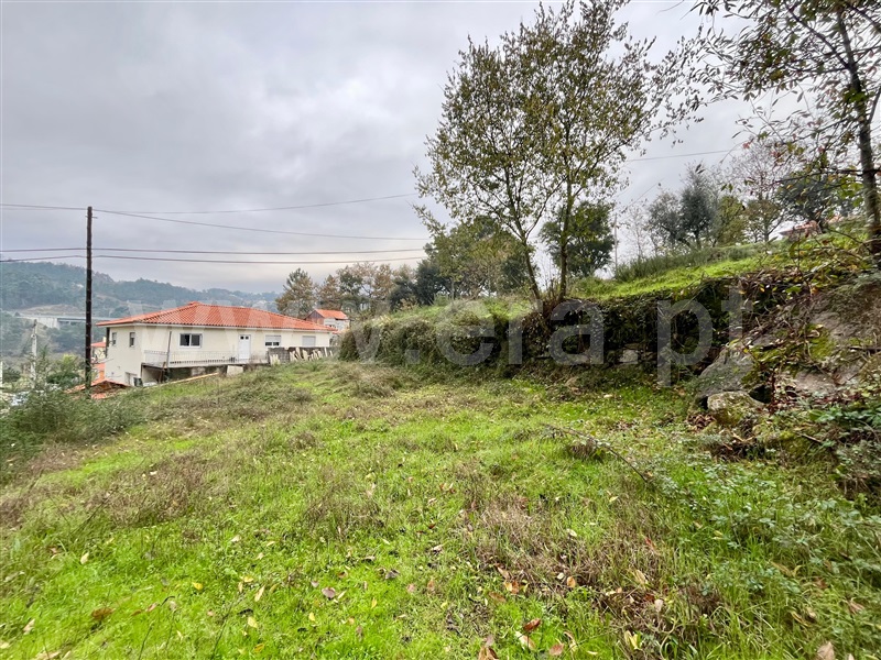 Terreno para Construção / Amarante, Gondar