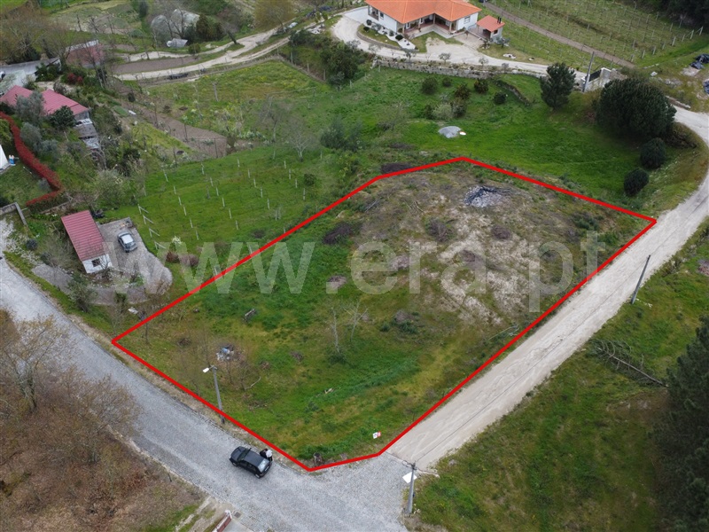Terreno para Construção / Amarante, Lomba