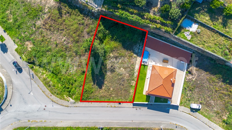 Terreno para Construção / Amarante, Lomba