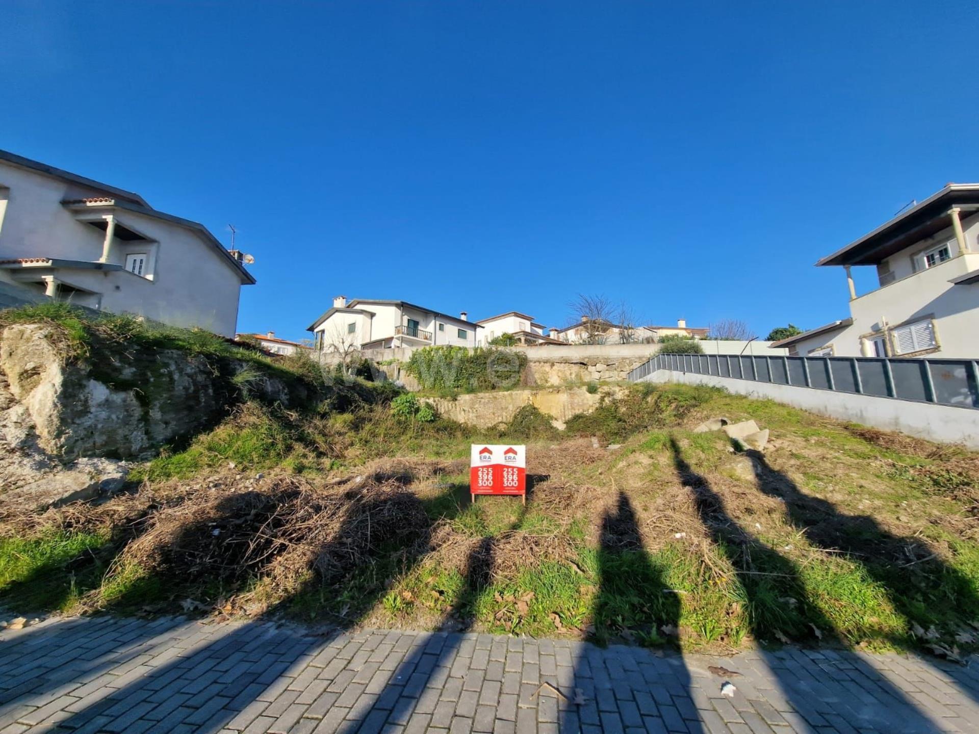 Land for sale in Amarante, Portugal — €55,000