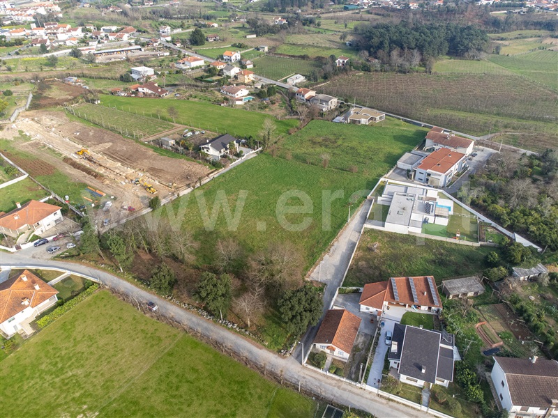 Terreno para Construção  com Aprovado Amares, Ferreiros, Prozelo e Besteiros - 1381184 - 2