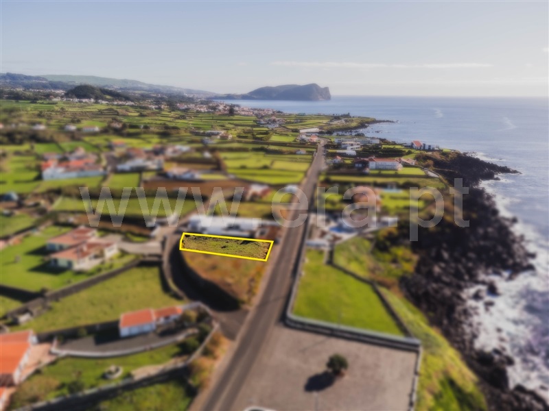 Terreno para Construção / Angra do Heroísmo, São Bartolomeu de Regatos