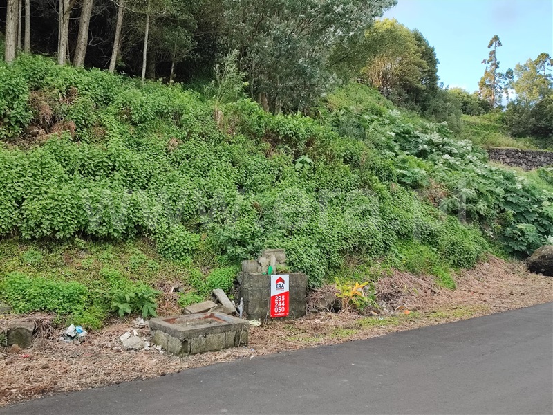 Terreno para Construção / Angra do Heroísmo, Terra Chã