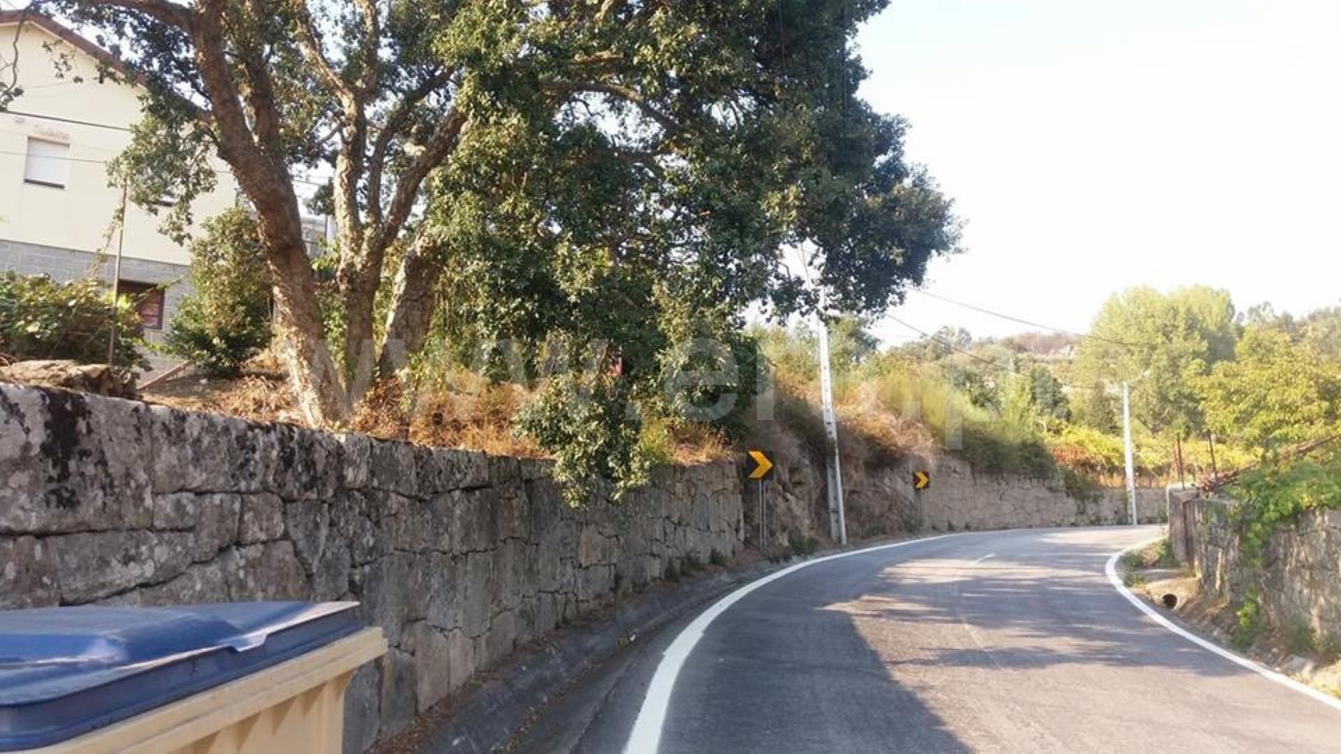 Land for sale in Baião, Portugal — €67,000