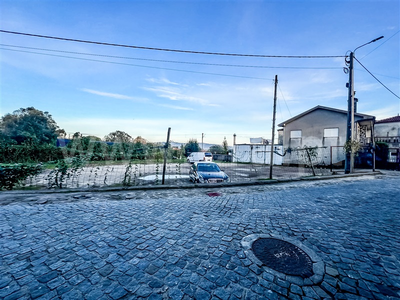 Terreno para Construção / Barcelos, Carapeços