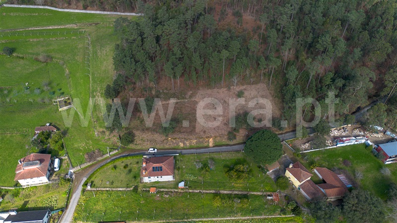 Terreno para Construção / Barcelos, Creixomil e Mariz